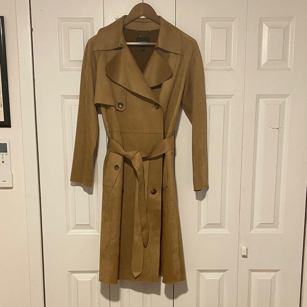 Banana Republic Camel Trench Coat